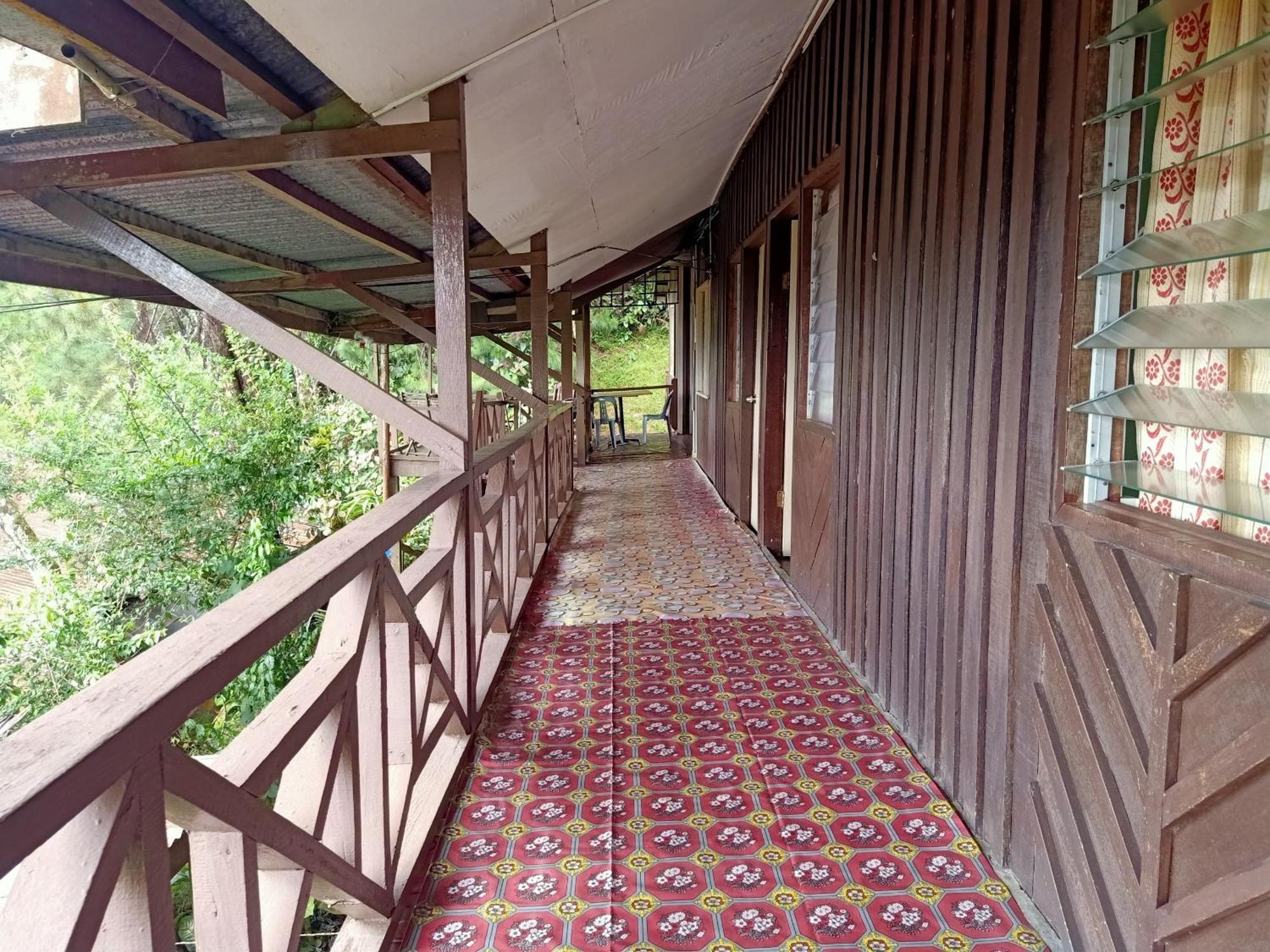 Oyo Home 90430 Mountain Resthouse Ranau Exterior photo